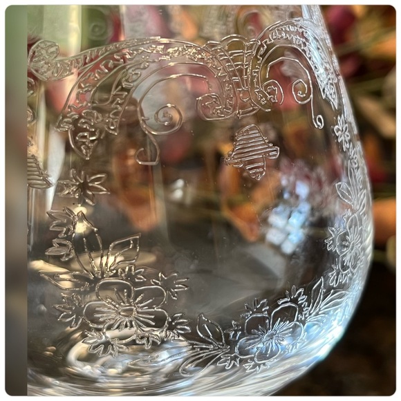 Import Assoc. ‘Cascade’ Set of Six Etched Crystal Brandy/Cognac Snifters - Picture 5 of 9